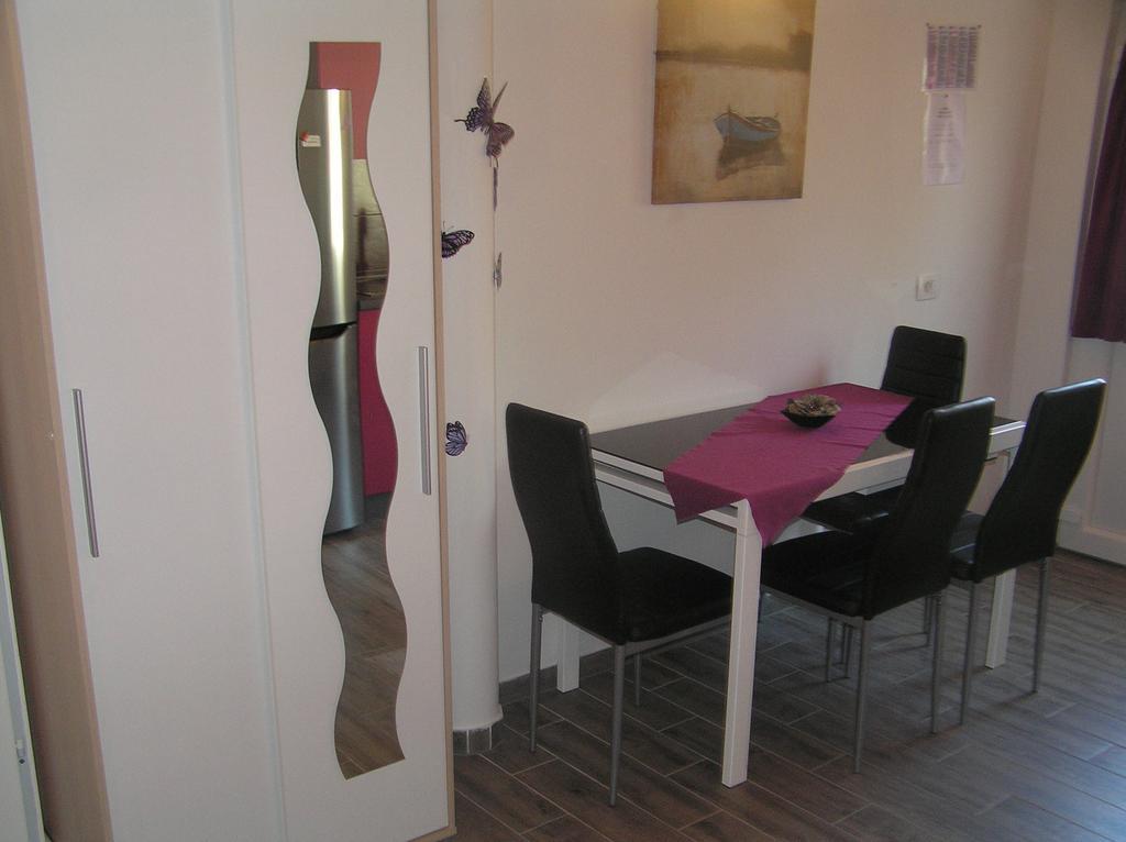Apartment Odak Brodarica  Eksteriør billede